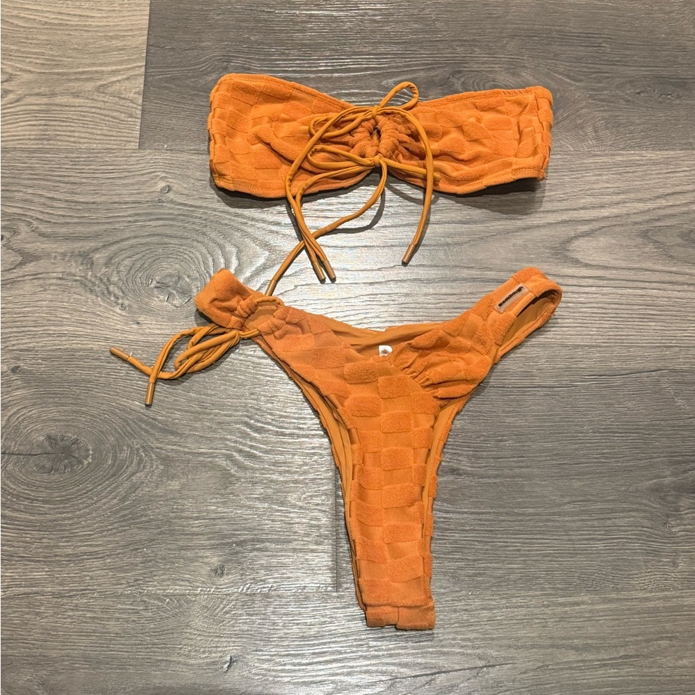 Blackbough Orange Bikini Set - Picture 2 of 7